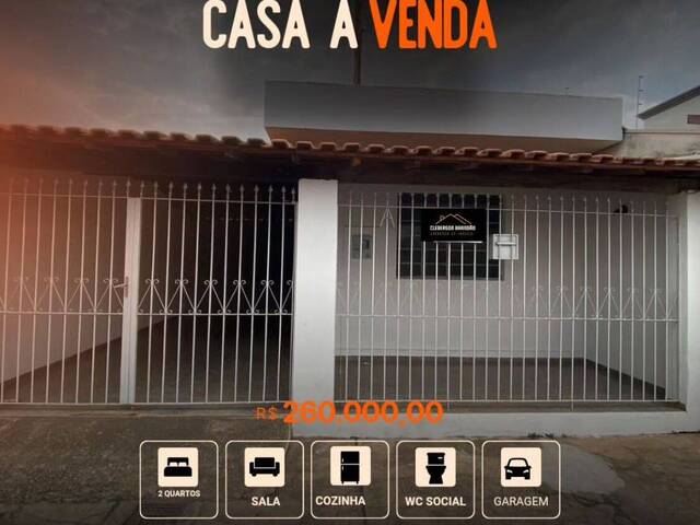 #40 - Casa para Venda em Pouso Alegre - MG