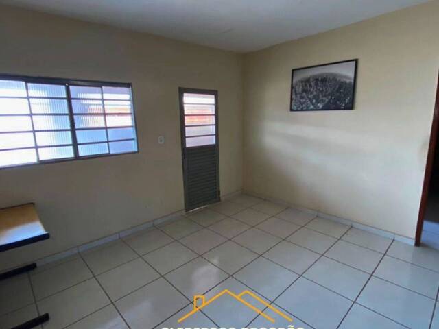 #43 - Casa para Venda em Pouso Alegre - MG - 3