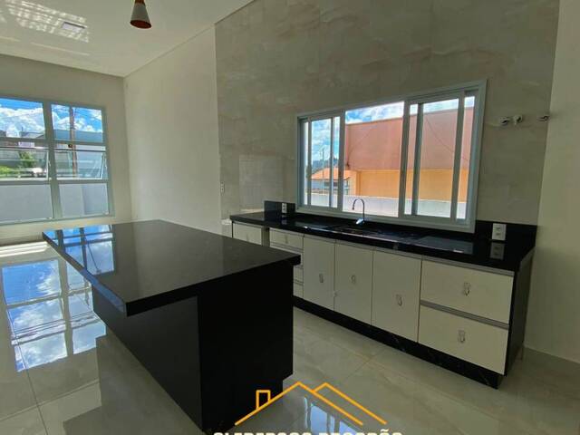 Casa para Venda em Pouso Alegre - 4