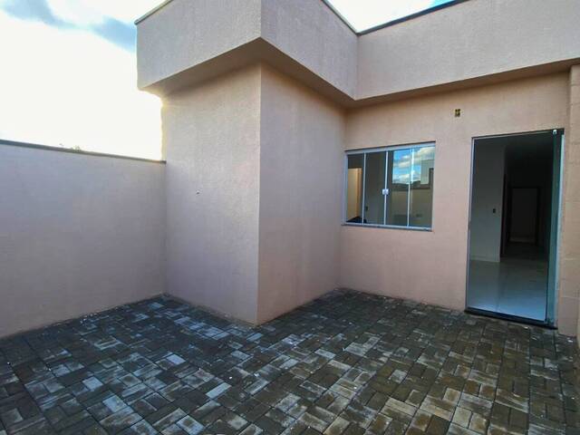 #102 - Casa para Venda em Pouso Alegre - MG - 2